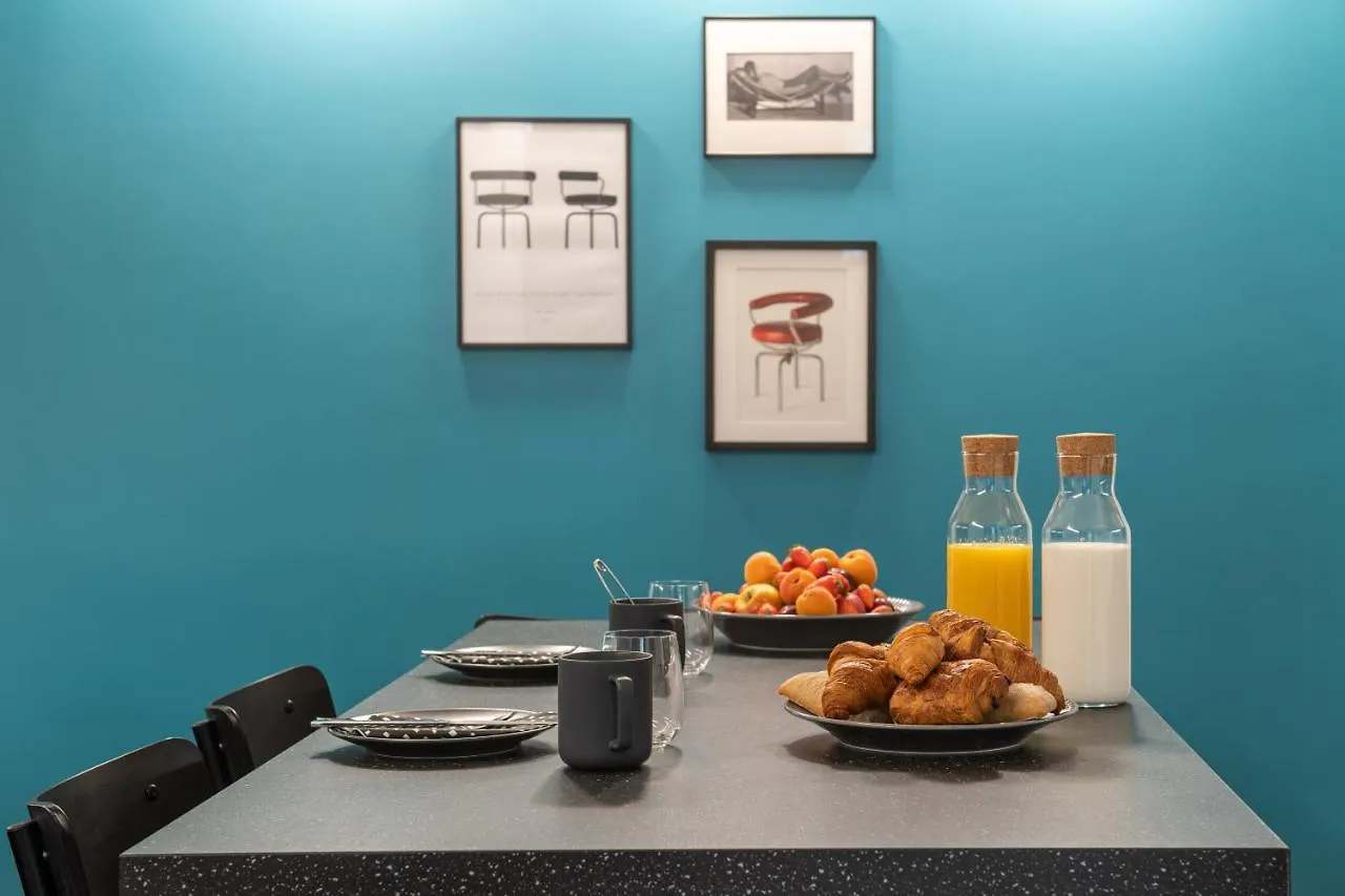 New - Superbe 1 Bdr Appt - Design 60'S - Paris 15E Apartment 0*,  France
