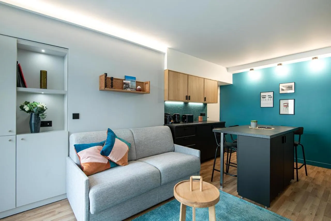 New - Superbe 1 Bdr Appt - Design 60'S - Paris 15E Apartment 0*,  France